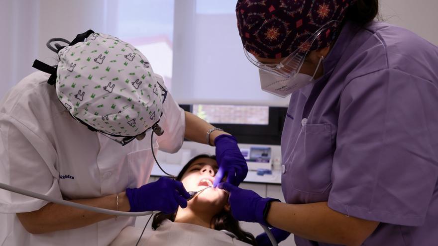 La nueva consulta dental de Oion aflora el déficit de atención bucodental infantil en Rioja Alavesa