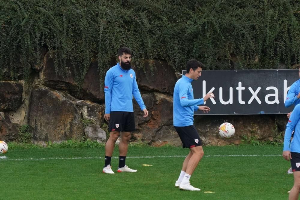 Entrenamiento del Athletic en Lezama.