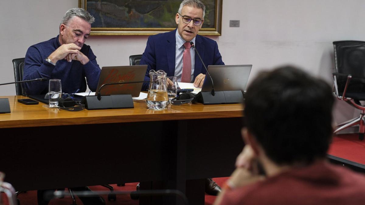 Miguel Bujanda y Félix Zapatero (UPN), frente a Kevin Lucero (PSN).