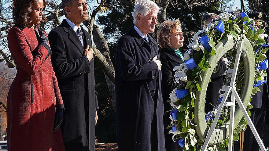 Los Obama y los Clinton recuerdan a Kennedy