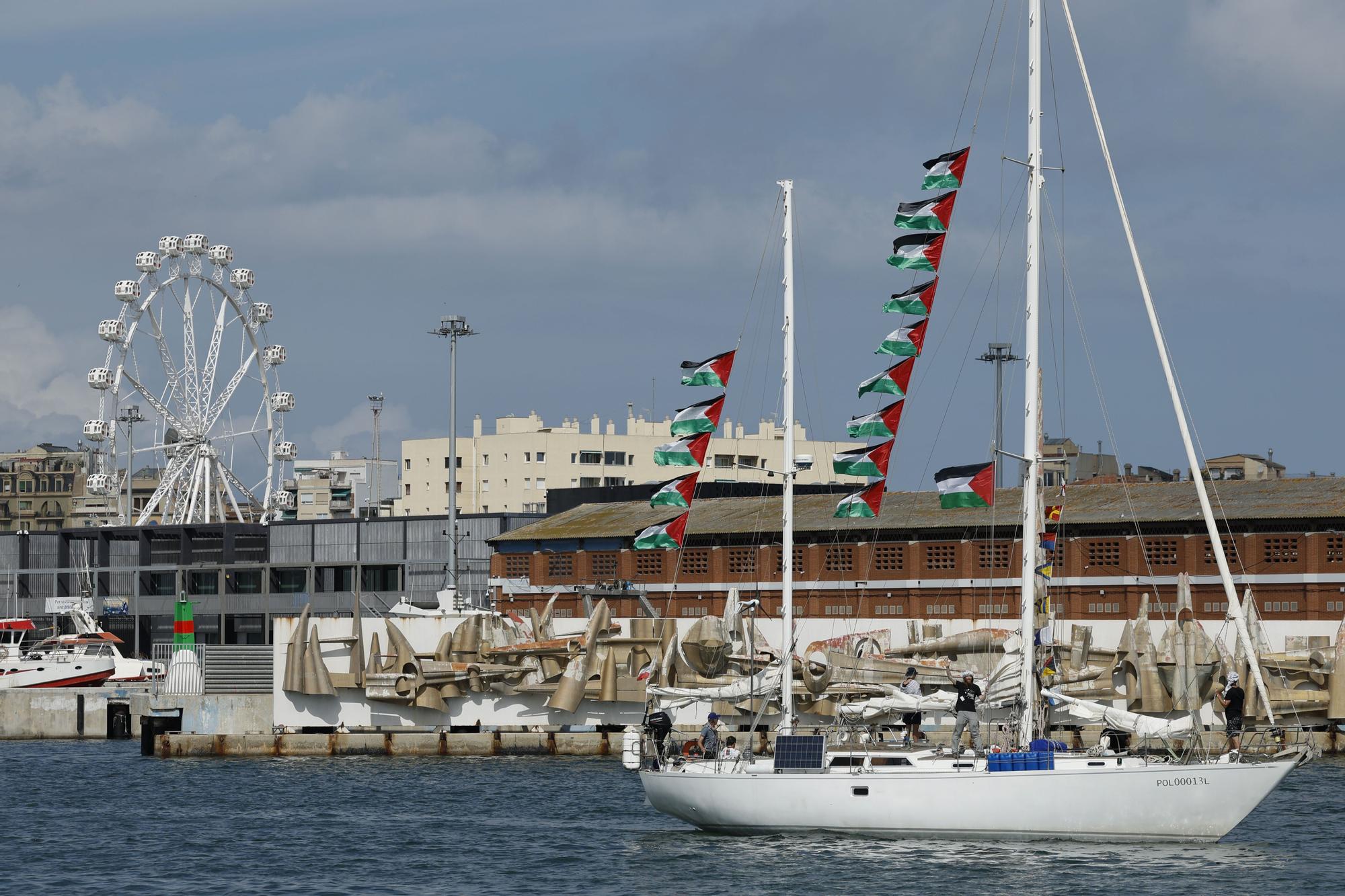 Fotos: La flotilla Global Sumud zarpa rumbo a Gaza