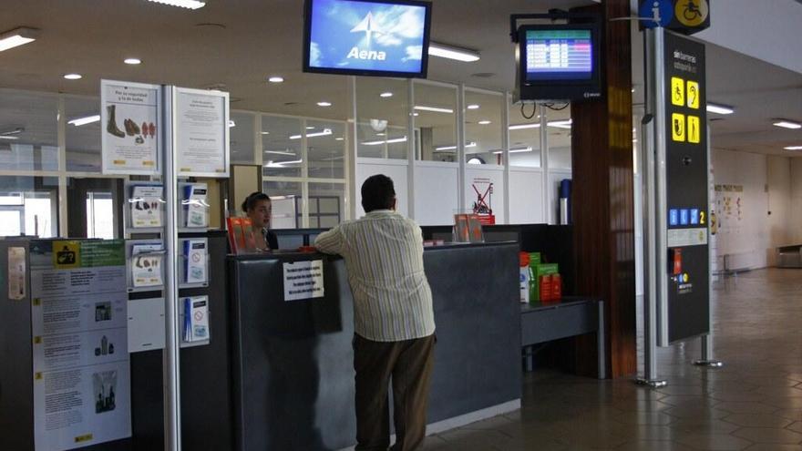 El aeropuerto de Hondarribia, reconocido por su &quot;compromiso de escucha al pasajero&quot;