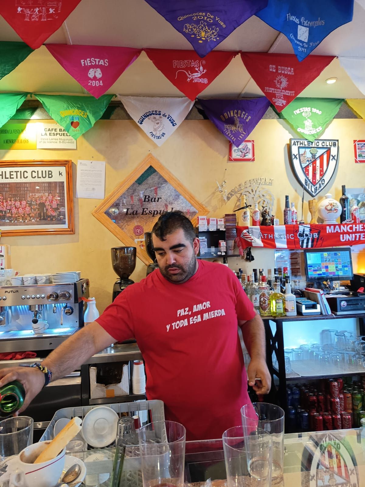 En imágenes: Quincoces de Yuso, de Burgos, está a punto de inaugurar su peña del Athletic