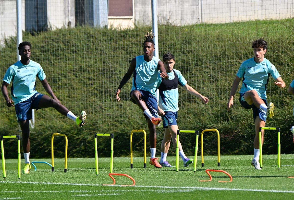 Entrenamiento del Athletic tras el partido ante el Borussia