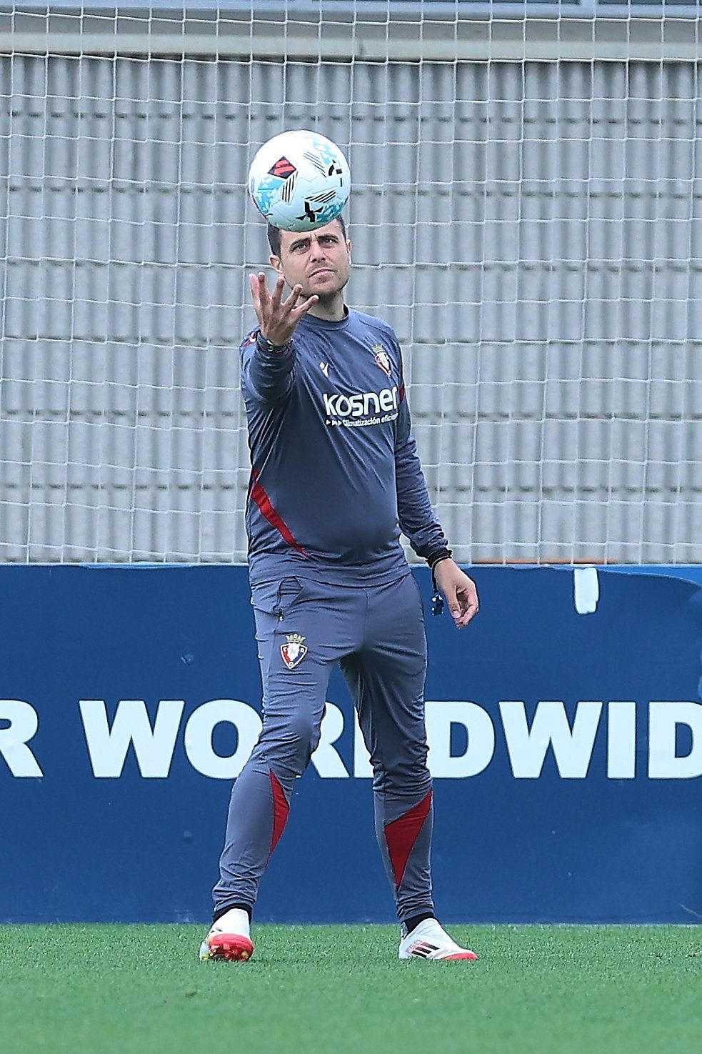 Fotos del entrenamiento de Osasuna (24 de septiembre de 2025)