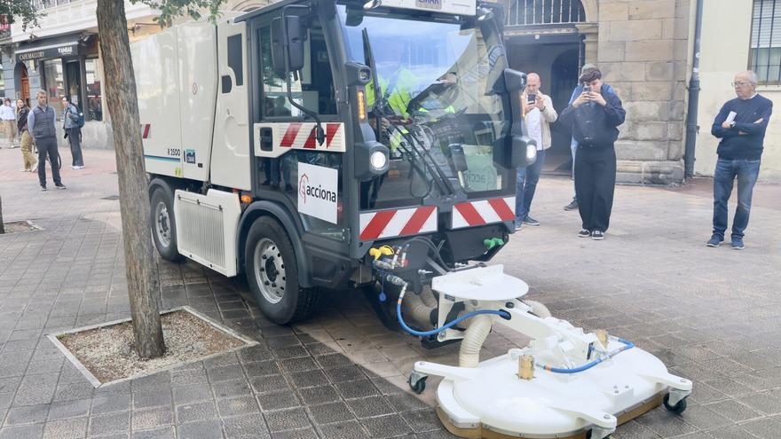 La nueva maquinaria de la limpieza llegará a Vitoria para enero