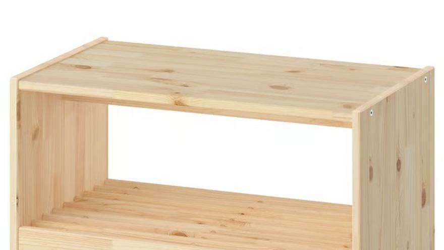 El banco zapatero de madera Raggberg de Ikea