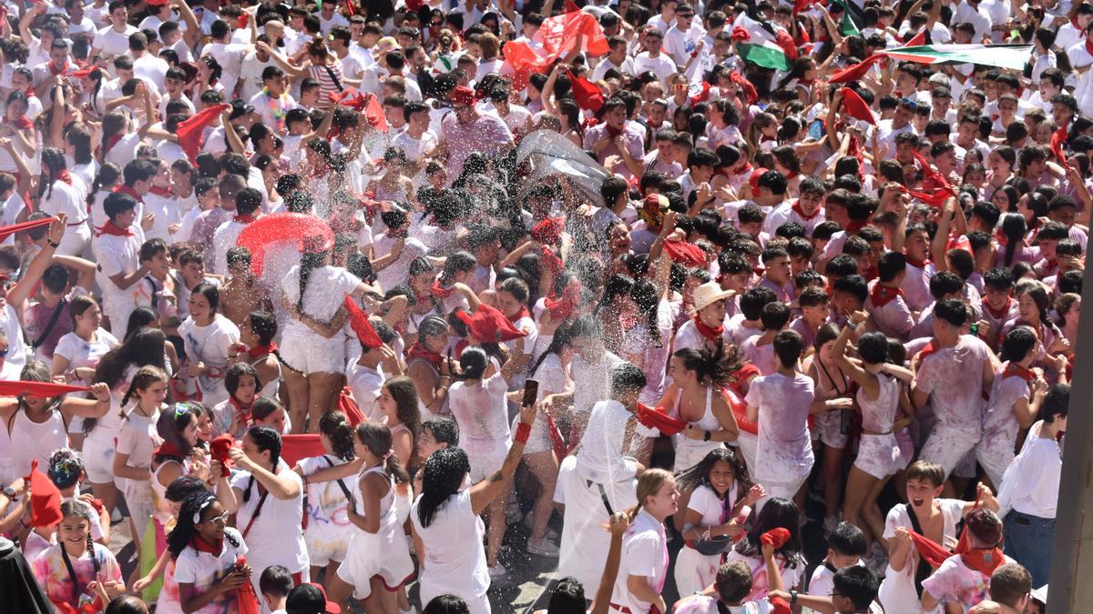 Chupinazo de las fiestas patronales de Peralta este 2025.