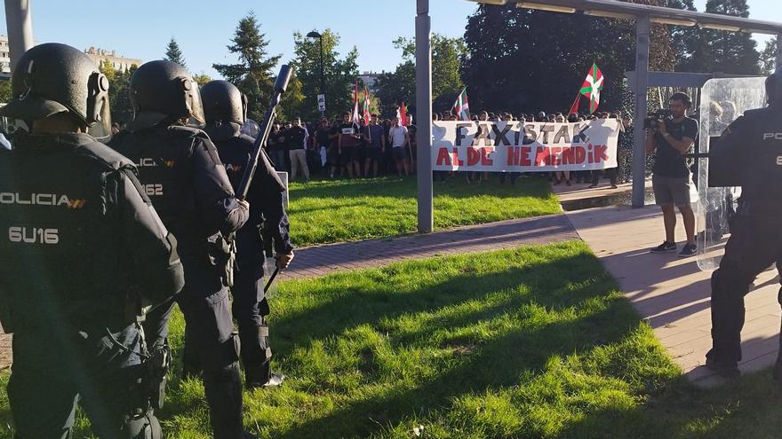 Protesta antifascista en Yamaguchi frente al acto de Vito Quiles, que deriva en disturbios