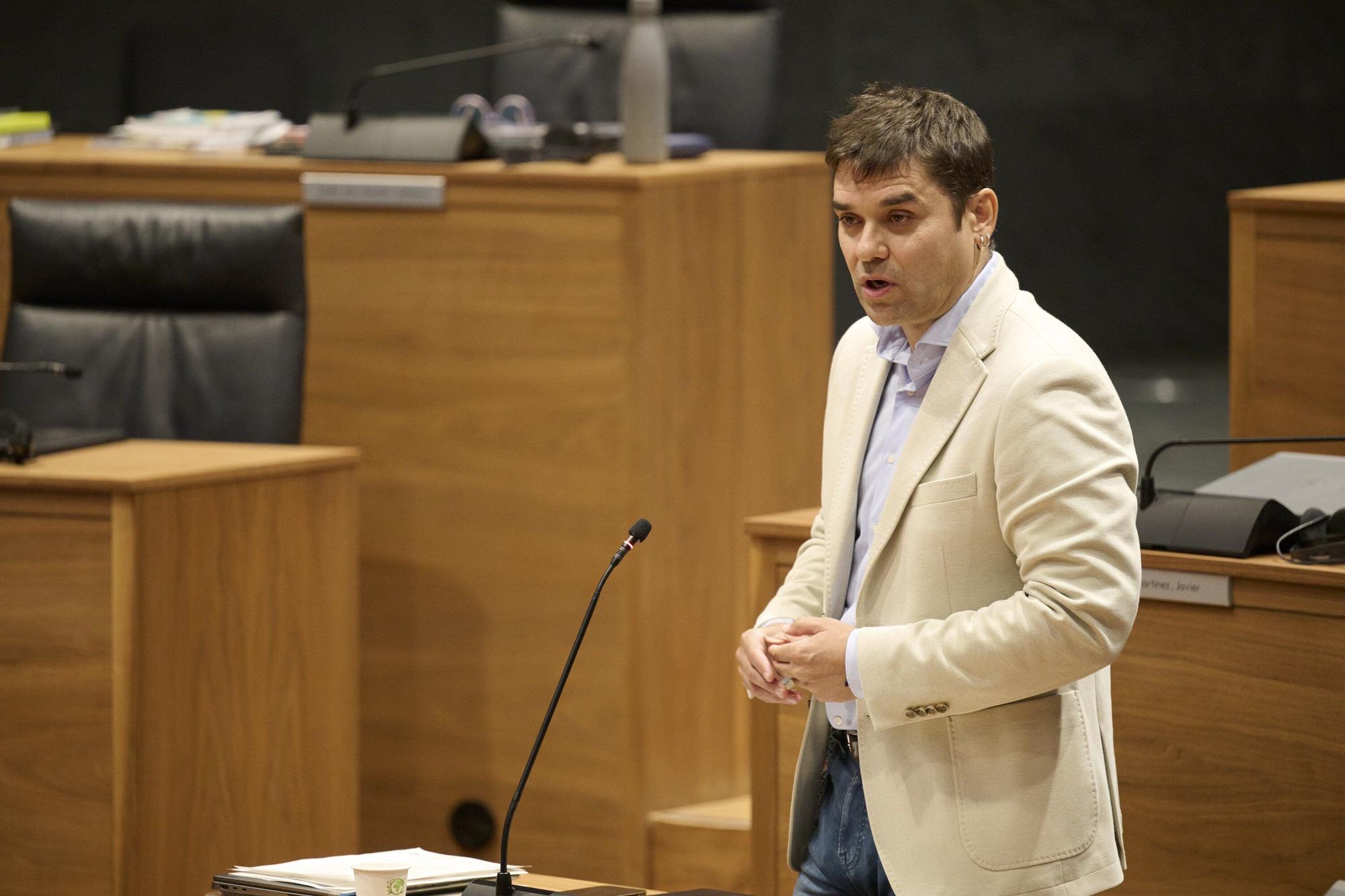 Fotos del pleno del Parlamento de Navarra (primero del curso 2025-26)