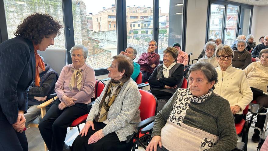 Ribaforada inaugura la ampliación de su centro de día