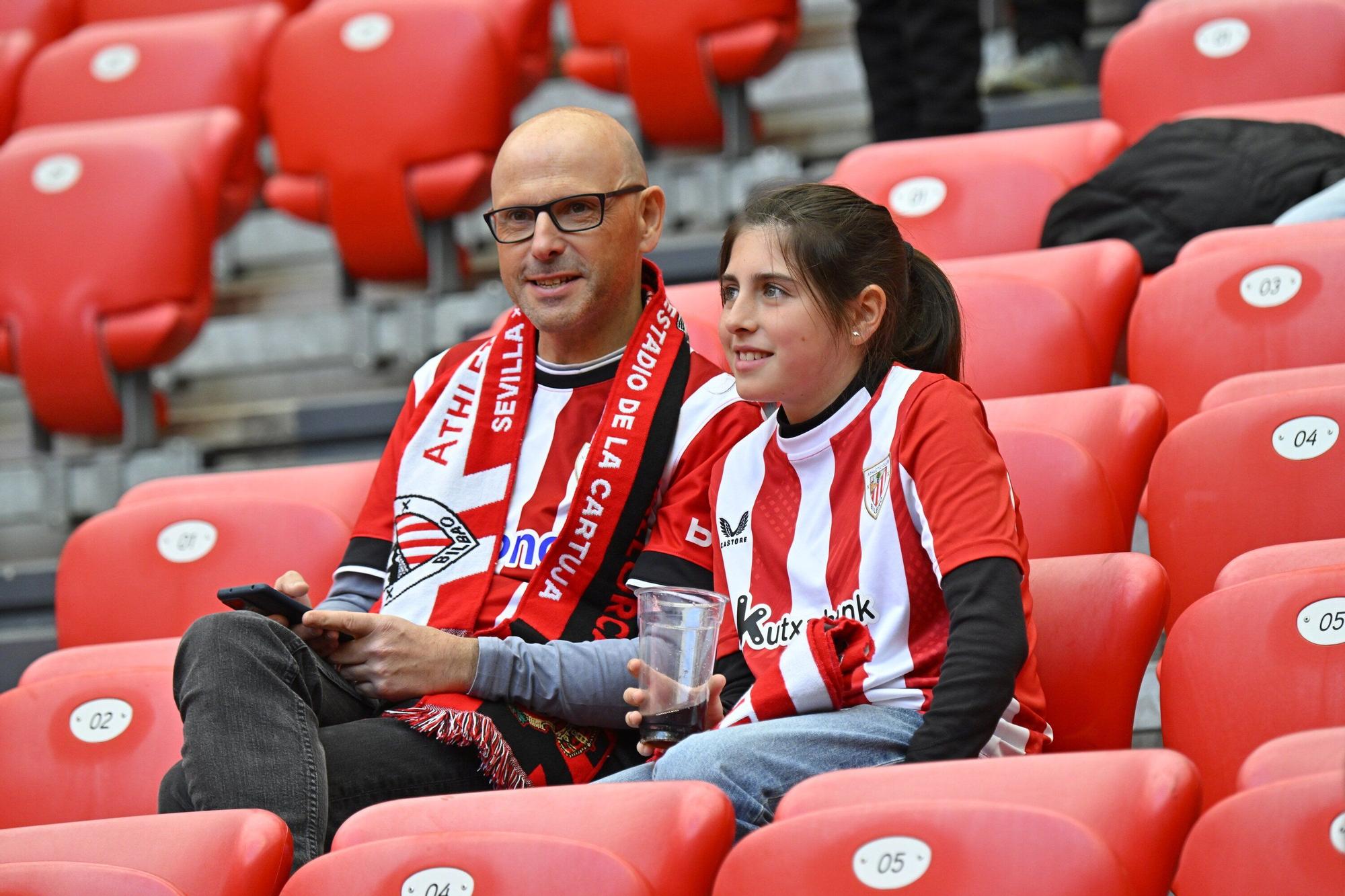 En imágenes: ¿Has estado en San Mamés viendo el Athletic-Real Oviedo? Búscate en nuestra galería