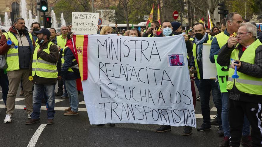 La ministra recibirá esta tarde a la plataforma convocante de la huelga