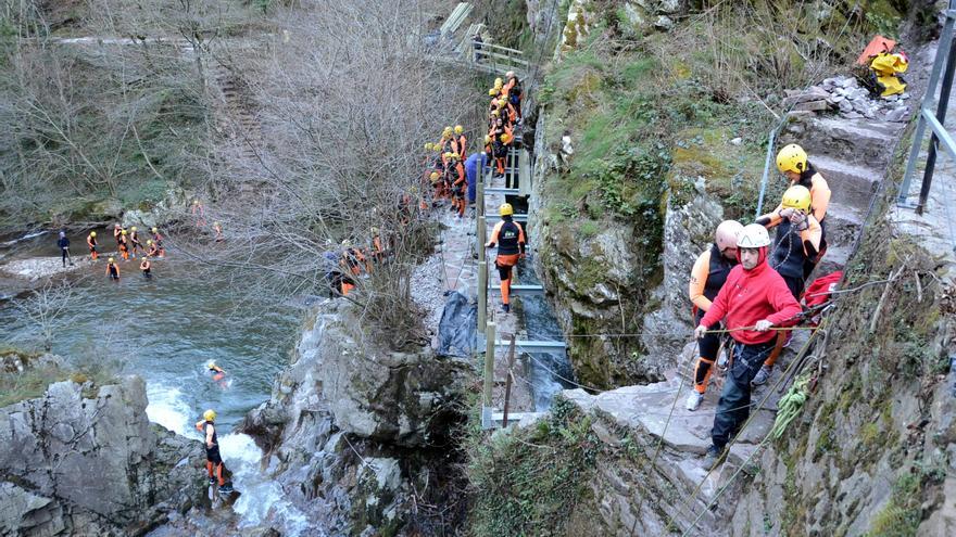 Los y las trabajadoras de BKZ solicitan apoyo a la Junta General