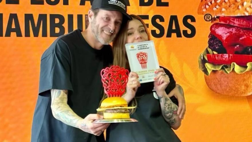 Esta es la hamburguesa que comió la plantilla del Athletic tras ganar en León, la mejor del Estado en 2025