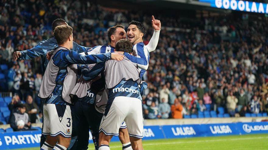 La plantilla salió indemne de la batalla