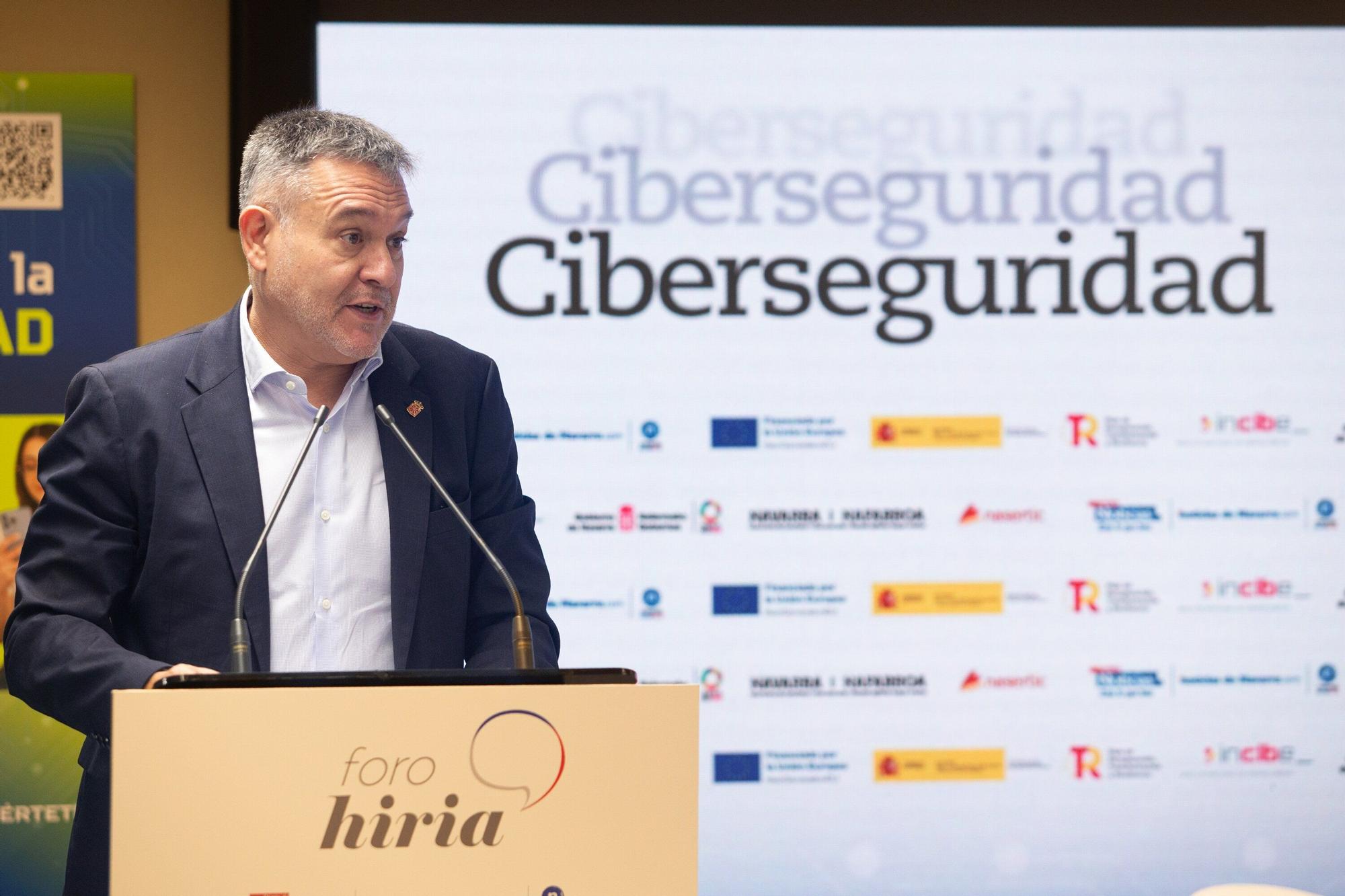 Fotos del Foro Hiria sobre ciberseguridad