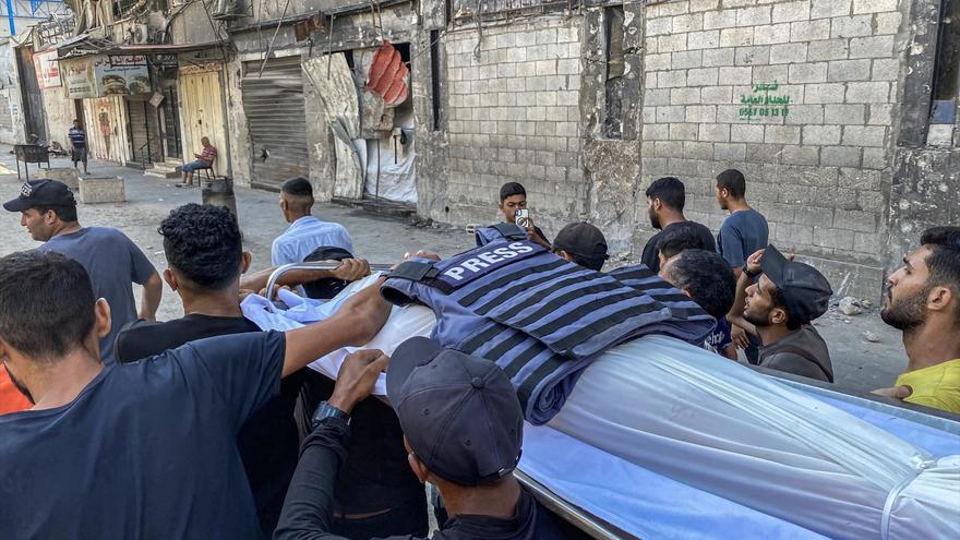 Israel mata a cinco periodistas de Al Jazeera en un ataque en Gaza