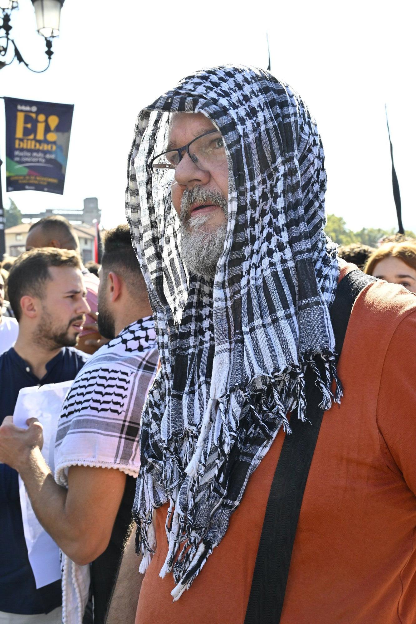 Miles de personas se manifiestan en Bilbao en apoyo al pueblo palestino