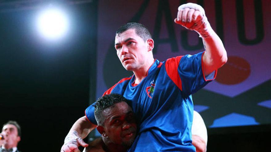 Andoni Gago se trabaja la redención en el ring de Bilbao