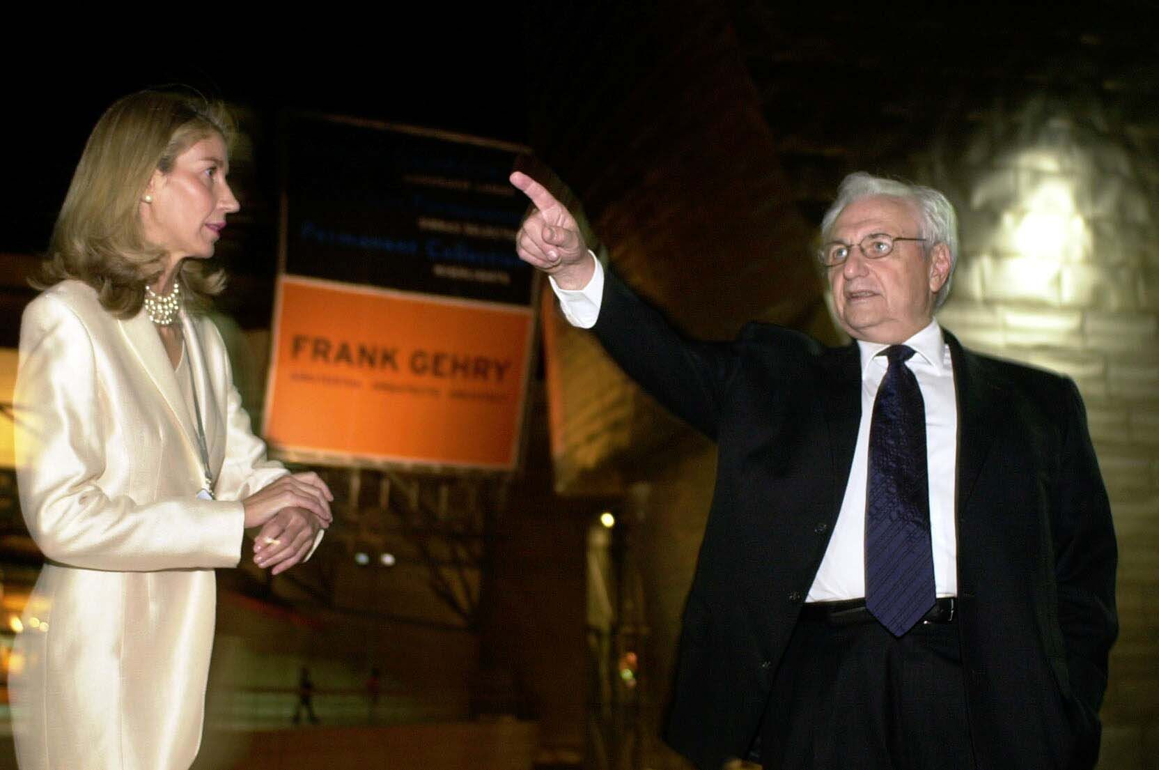 FRANK GEHRY MINUTOS A (14276743).jpg