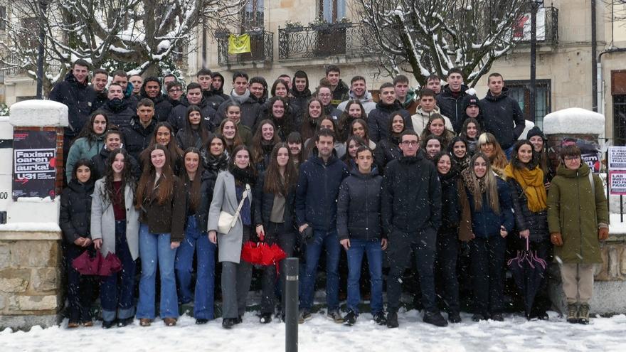 Alsasua celebra el sorteo de los reyes y reinas de Santa Águeda