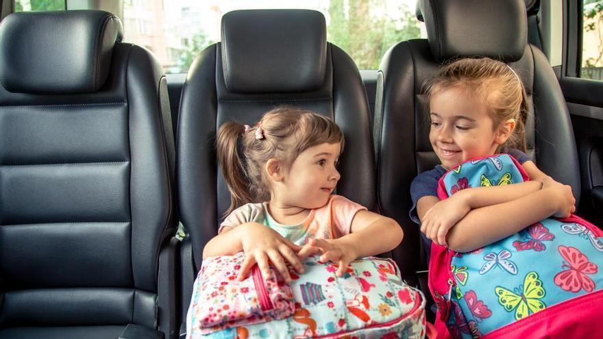 Las mejores ideas para entretener a los niños en un viaje largo en coche