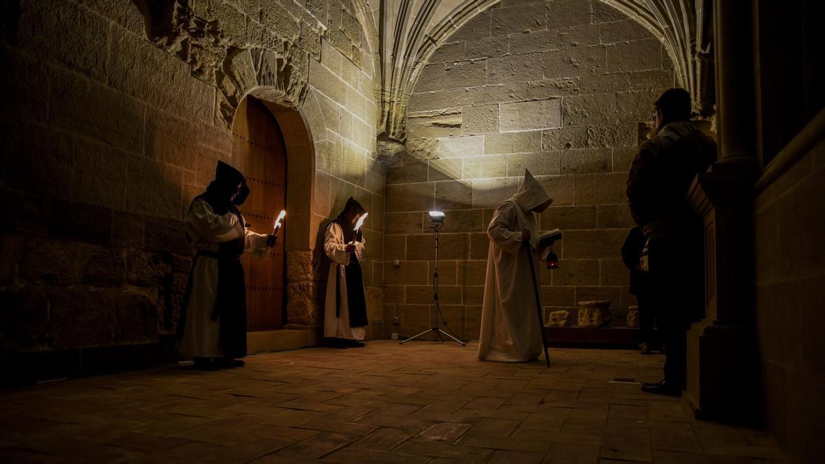 Una representación durante las visitas teatralizadas en el monasterio.