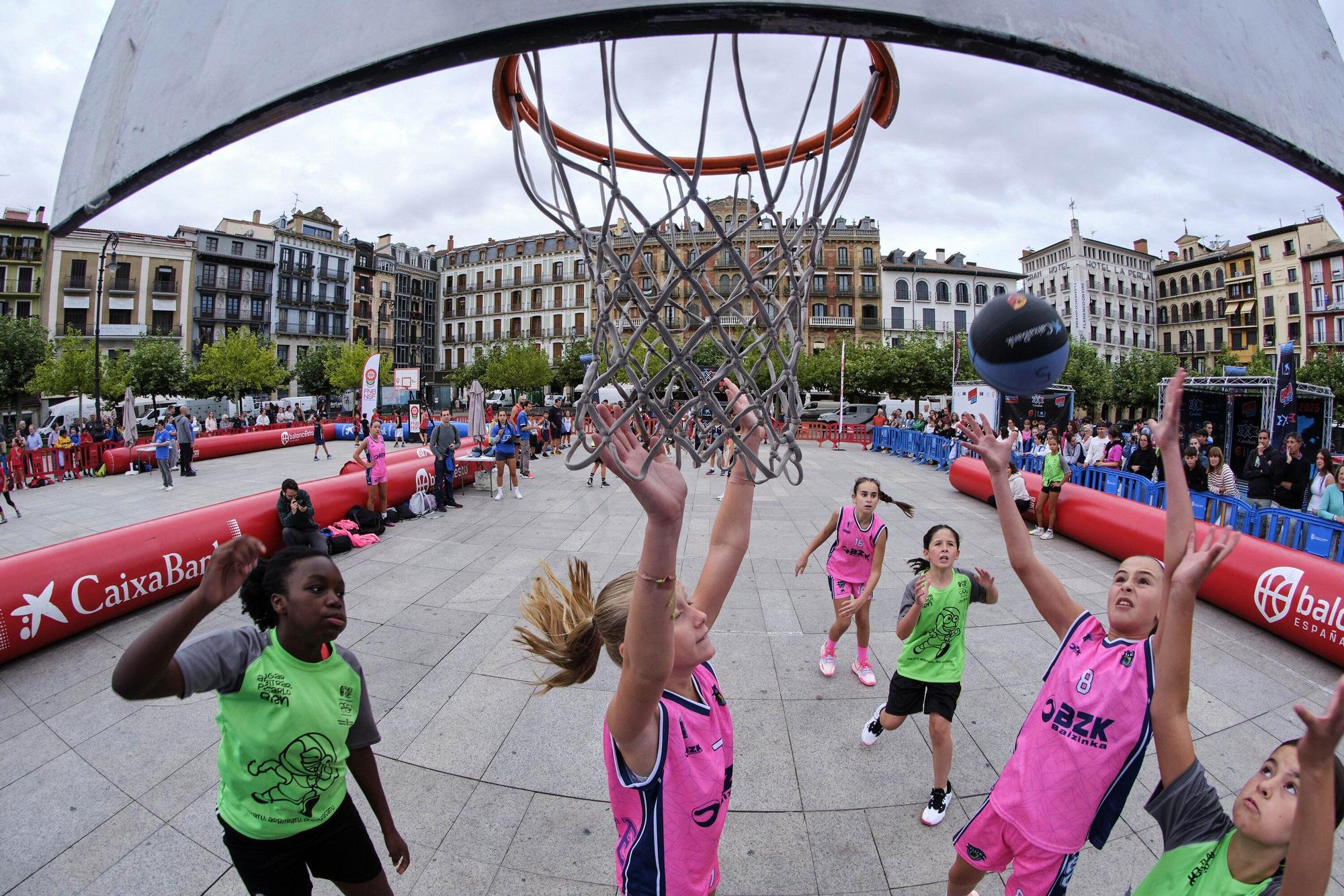 Fotos del circuito 3x3 de baloncesto Caixabank