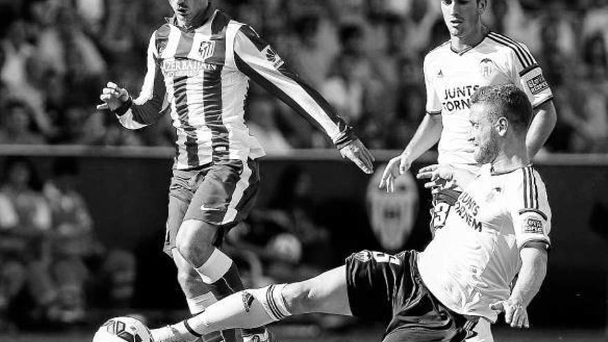Un gran valencia se deshace del  atlético en trece minutos