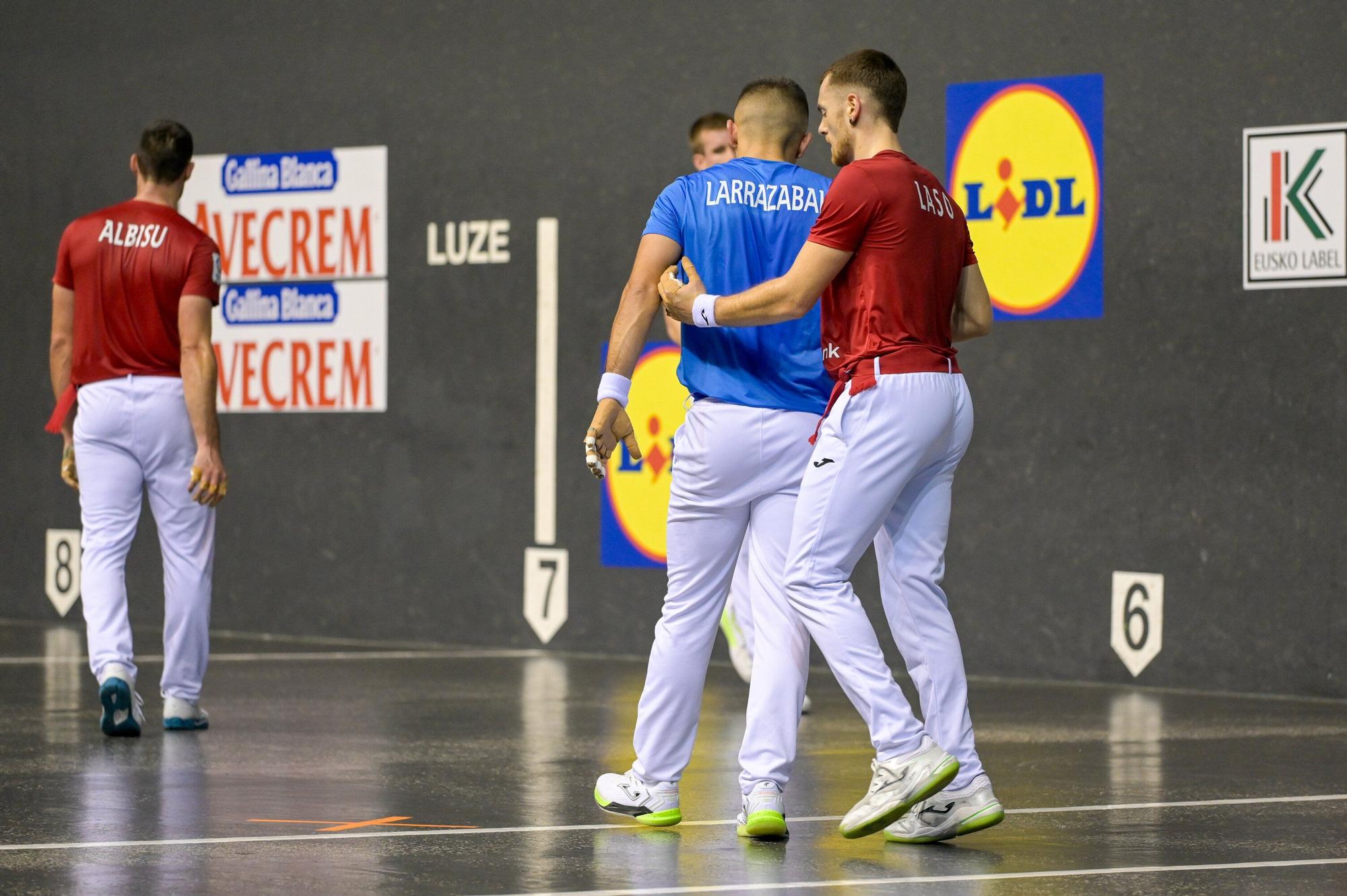 Larrazabal-Mariezkurrena II superan a Laso-Albisu en la tercera jornada del Campeonato de Parejas.