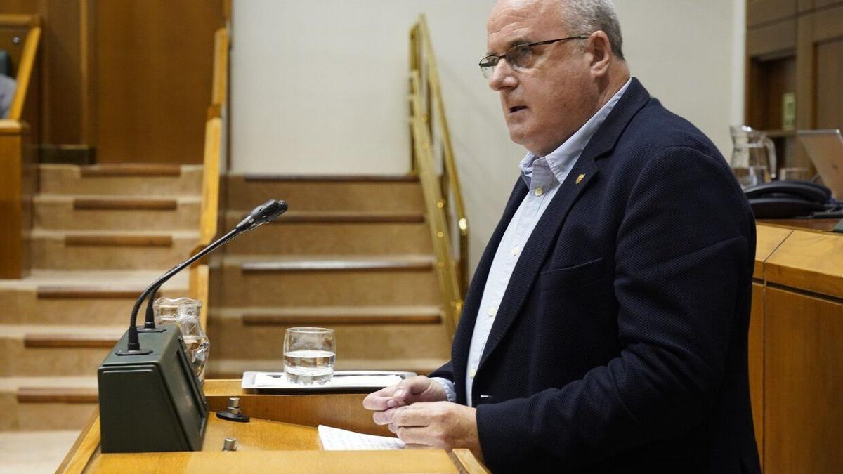 Joseba Egibar, en el último pleno del parlamento