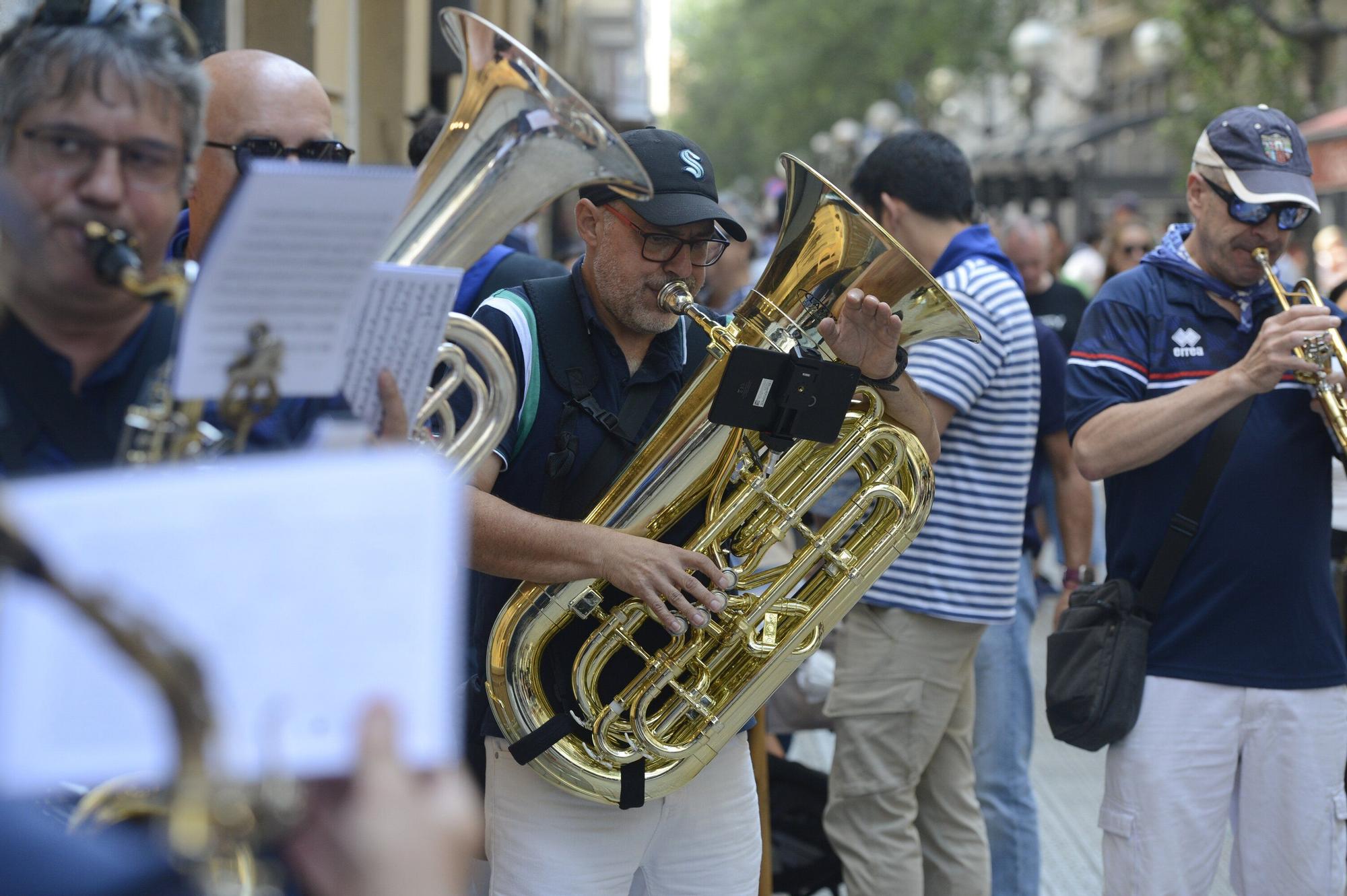 En imágenes: Fanfarria, potes y... mucha diversión en Aste Nagusia