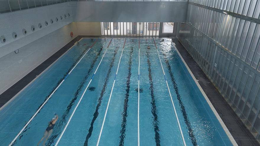 Comienzan obras urgentes de mantenimiento en el vaso de natación de Aquavox San Agustín