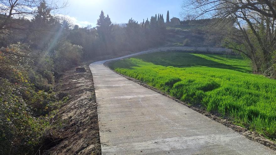 Galdairu, sendero seguro a pie o en bici en Urroz-Villa