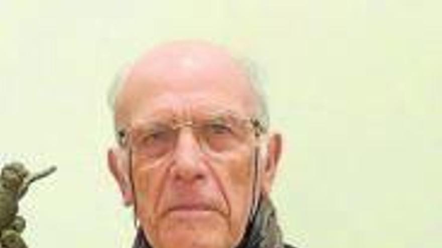 Julio López Hernández.
