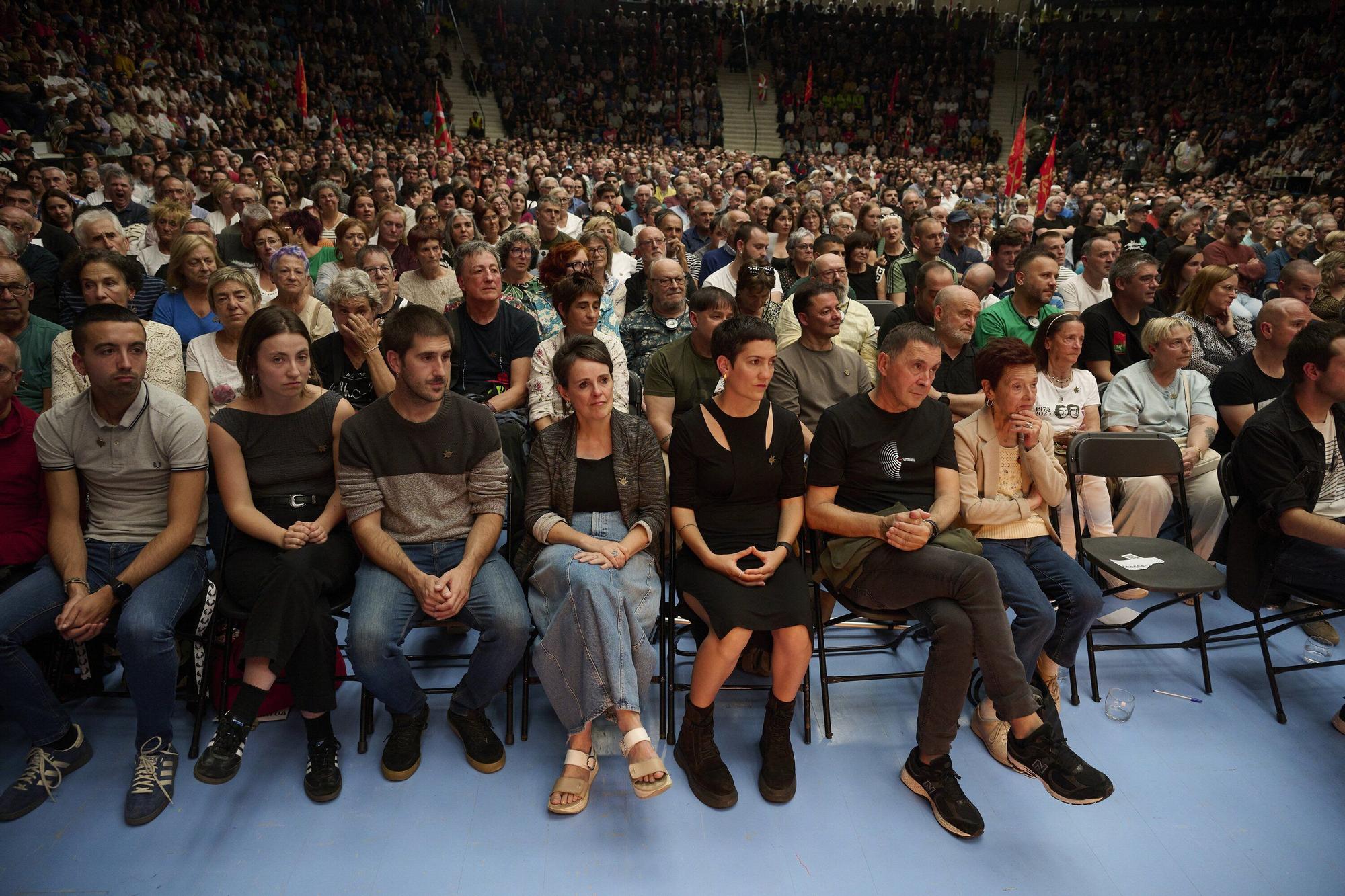 La izquierda abertzale reivindica la "ruptura democrática" en el 50 aniversario del fusilamiento de Txiki y Otaegi