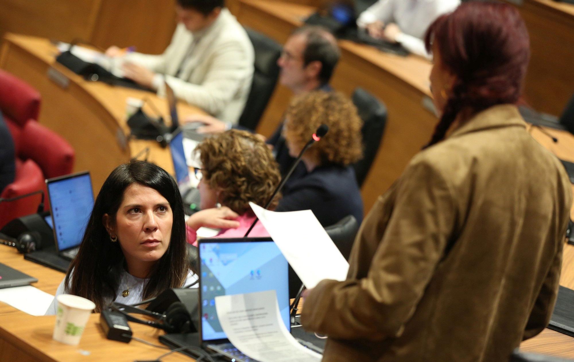 Fotos del pleno del Parlamento de Navarra del jueves 2 de octubre