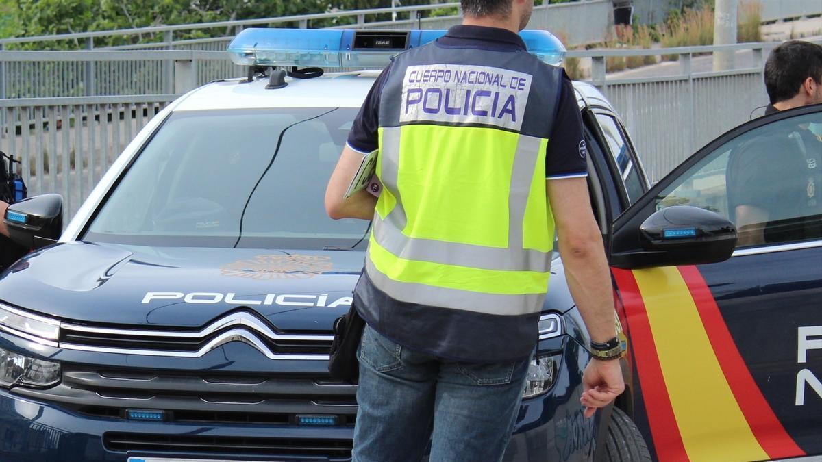 Agentes de la Policía Nacional en una foto de archivo.