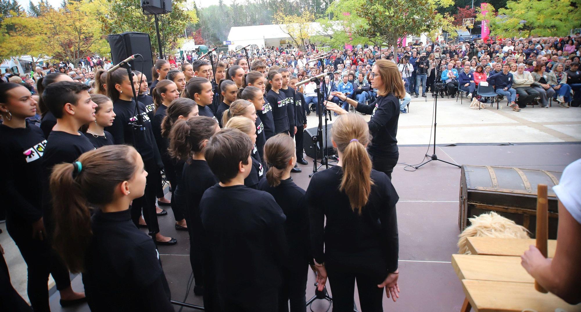 Fotos: Nafarroa Oinez 2025 en la ikastola Paz de Ziganda de Villava - Atarrabia