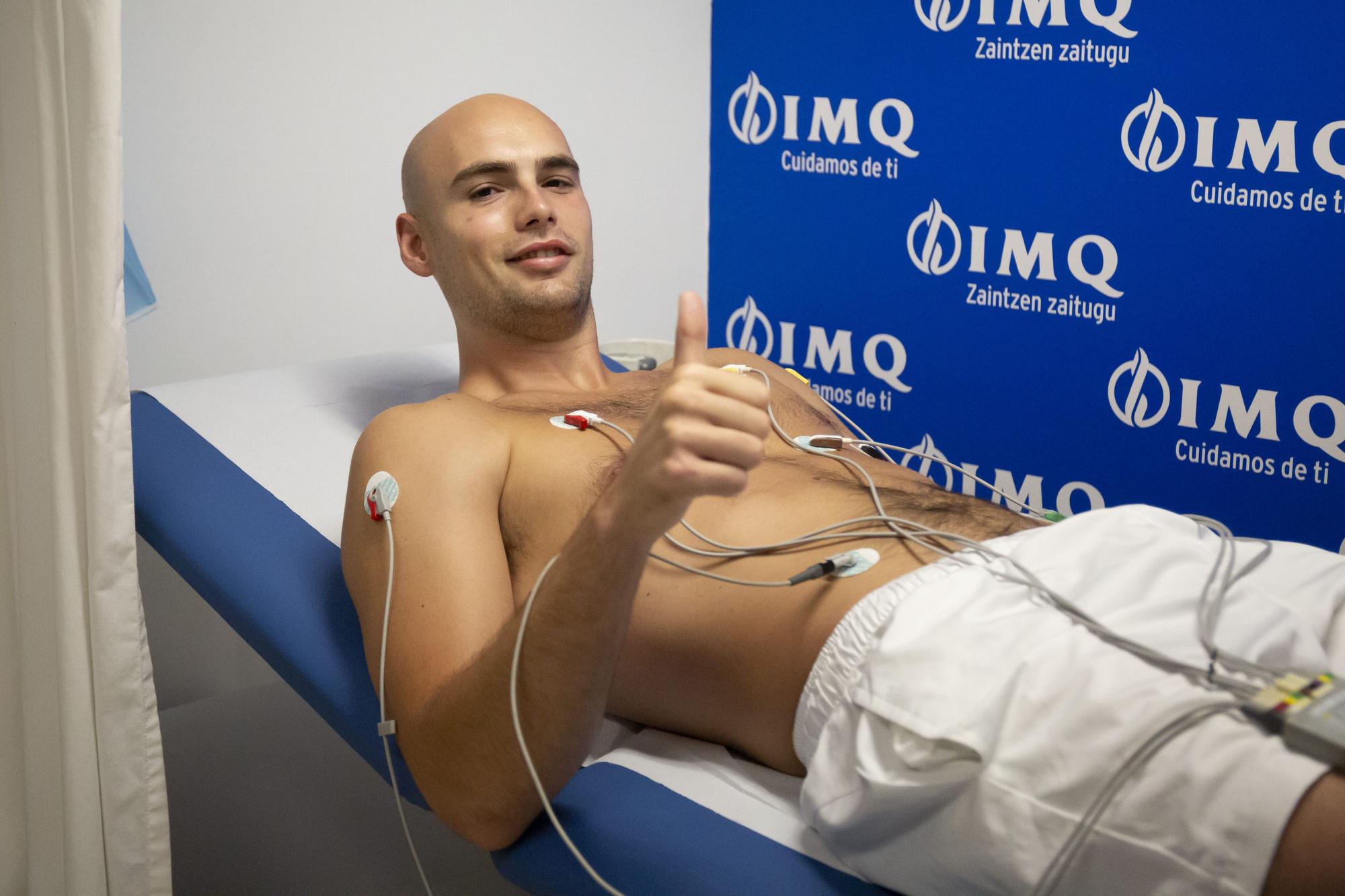 En imágenes: Reconocimiento médico Baskonia