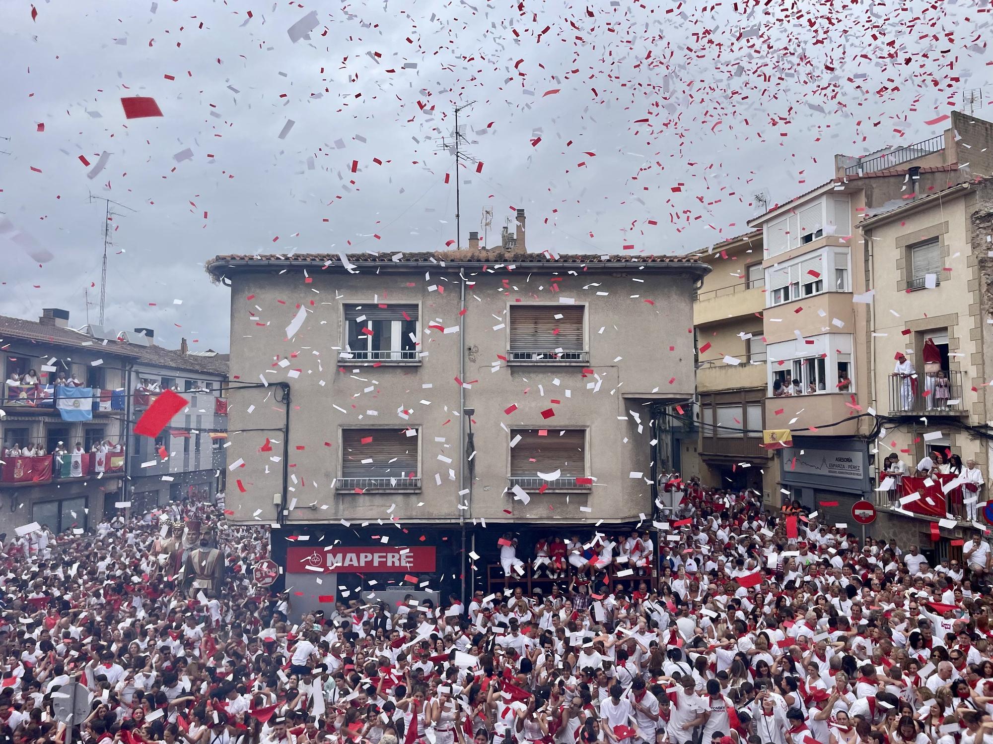 Fotos del lanzamiento del cohete de San Adrián 2025