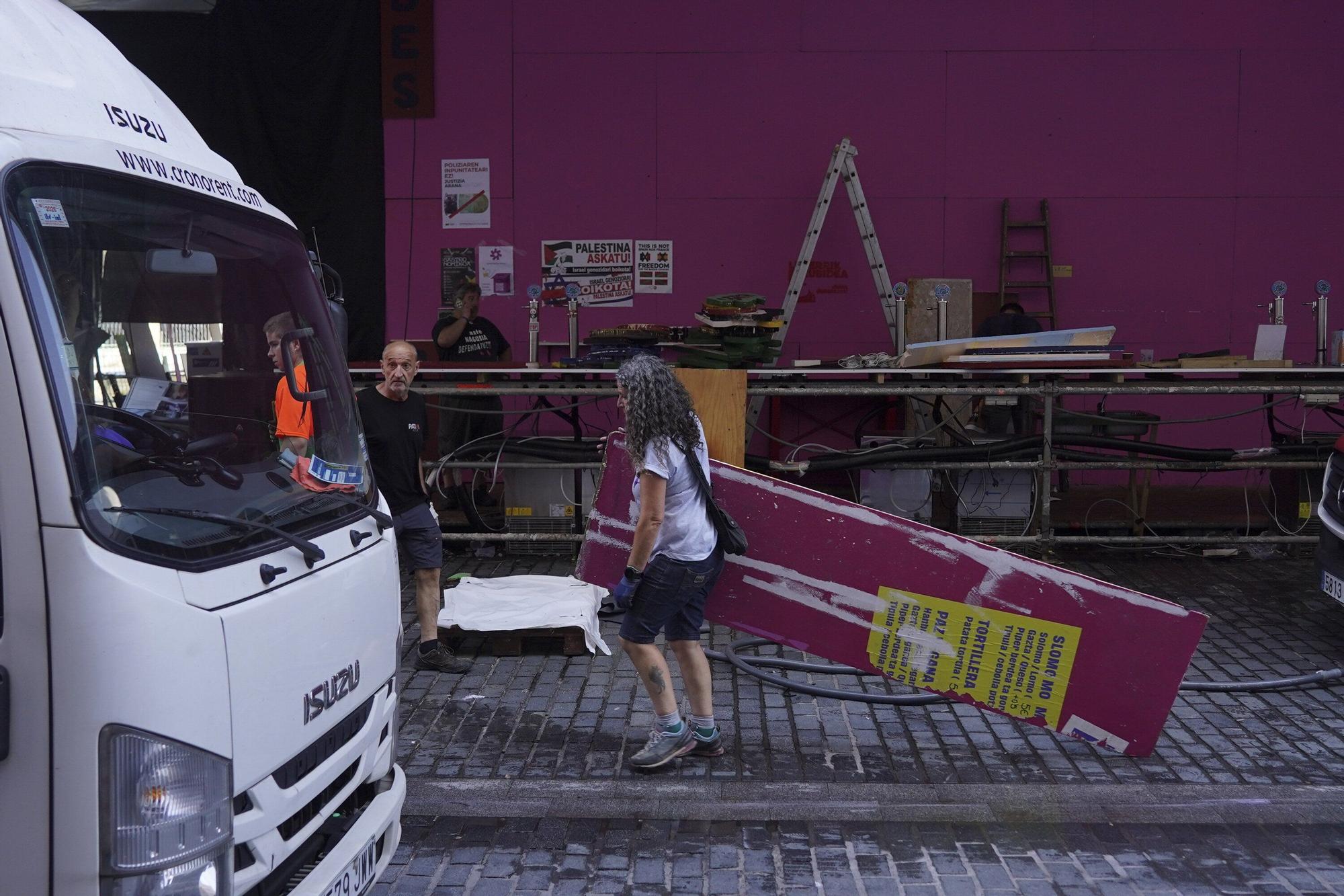 Desmontan Aste Nagusia: Bilbao retoma la normalidad tras nueve días de fiesta