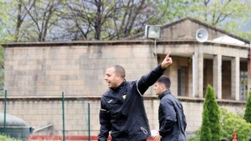 Ayoub Dehbi, nuevo entrenador del Deusto