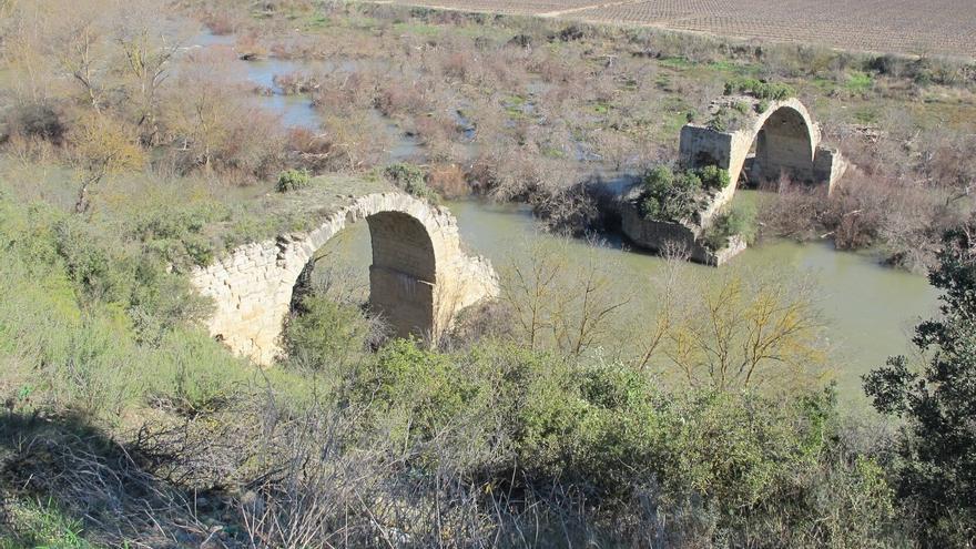Una iniciativa ciudadana pide que el Puente Mantible vuelva a cruzar el Ebro