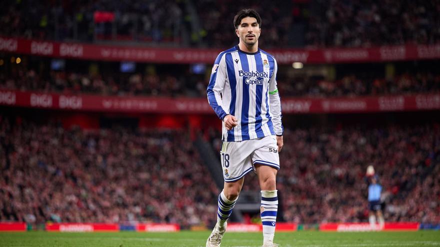 Carlos Soler: "La expulsión es dudosa"