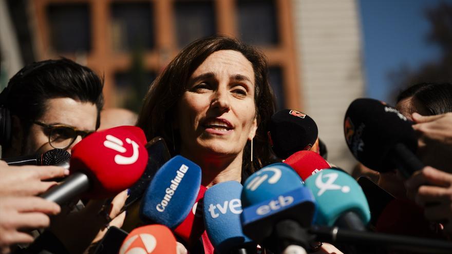 La ministra de Sanidad cree que el personal médico desconvocará la huelga después de Semana Santa
