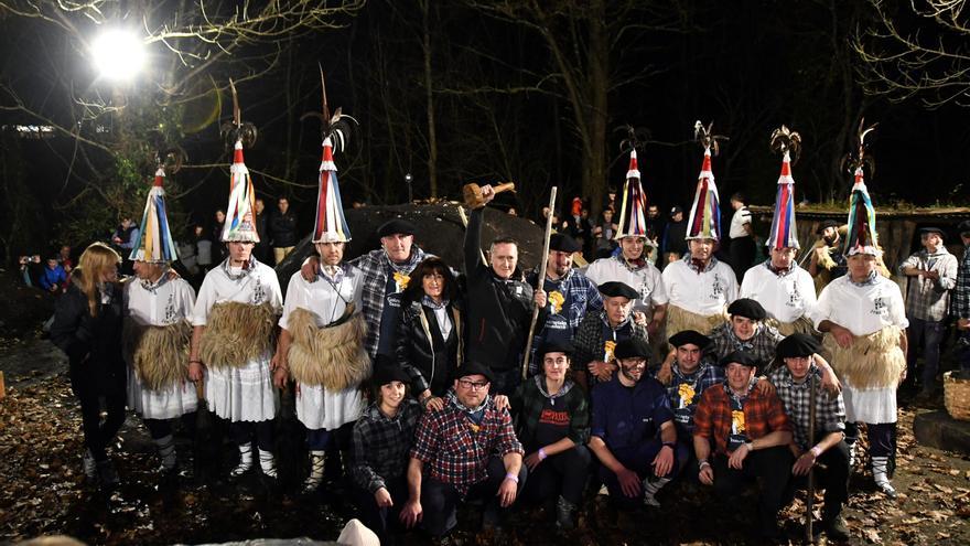 ‘Carbón is beltza’ con Fermín Muguruza