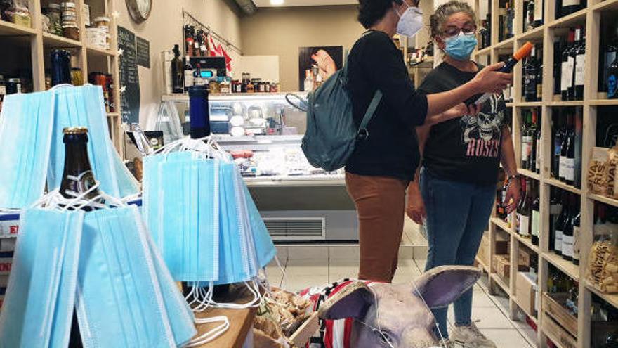 Sagardui pide escuchar a los expertos antes de retirar la mascarilla en interiores