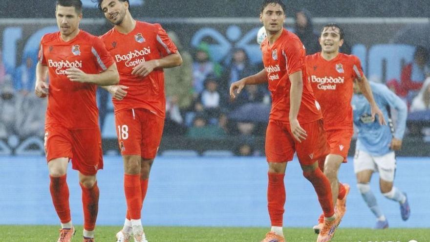 Carlos Soler: &quot;Este punto nos sabe a muy poco&quot;